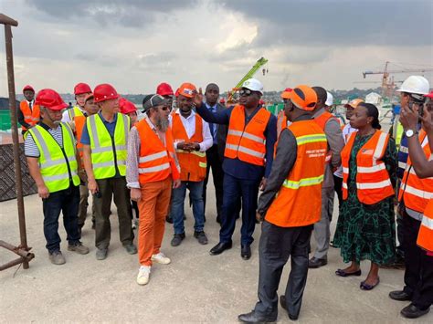 4ème pont d Abidjan létat davancement des travaux le ministre Amédé