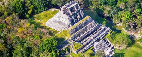 Xunantunich Maya Ruins Tour — San Ignacio, Belize