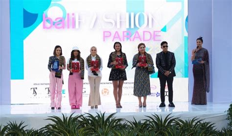 Bali Fashion Parade Sukses Digelar Di Ts Suite Seminyak Bali