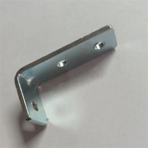 2 Mm Stainless Steel L Bracket At Rs 4 25 Piece SS L Bracket In Vasai