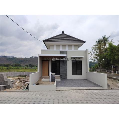 Jual Rumah Murah Tipe 45 2KT 1KM Dekat Stasiun Prambanan Jalan Raya