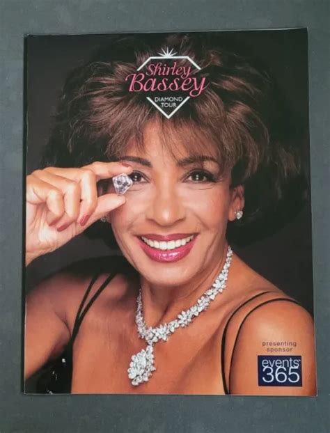 SHIRLEY BASSEY DIAMOND TOUR PROGRAMME 1998 VGC 007 James Bond 007 2