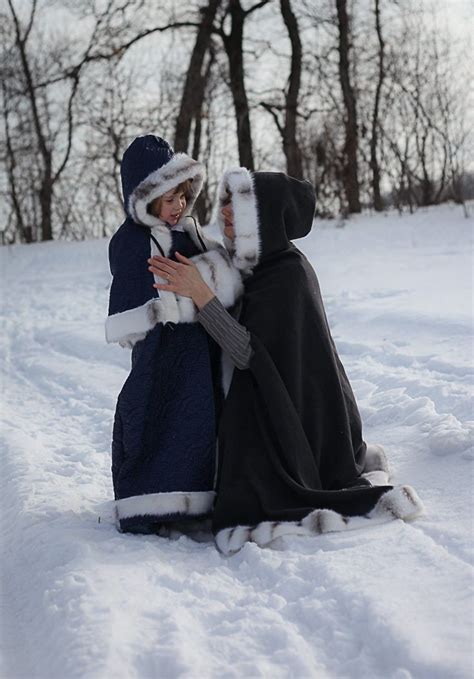 Накидки для мамы и дочки прекрасно дополнят Ваш образ на #зимней # ...