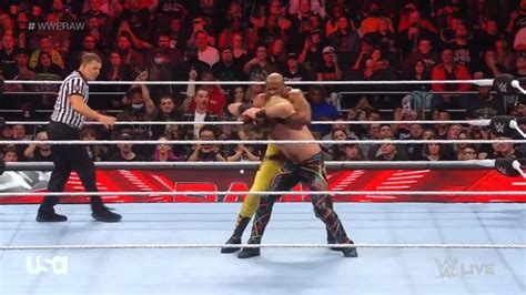 Seth Rollins Vs Bobby Lashley Full Match 2 2 WWE RAW 12 12 2022