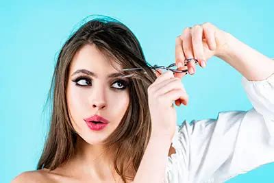 Best Scissors for Cutting Bangs – Top Five Picks