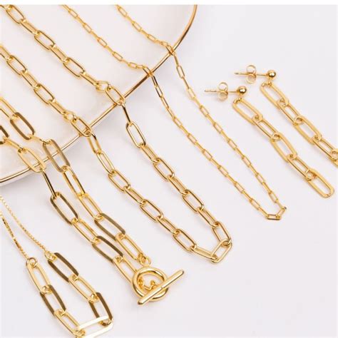 Chunky Paperclip Necklace Gold