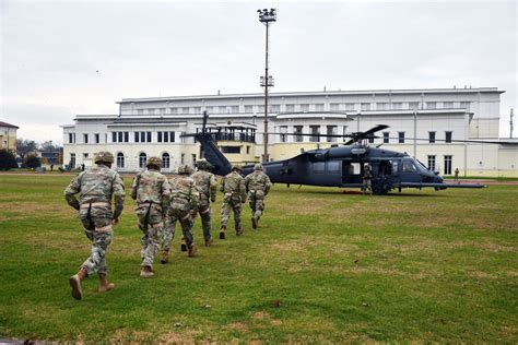 Dvids Images Air Assault Operation [image 6 Of 13]