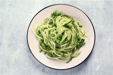 Ricetta Esclusiva Pasta Con Crema Di Zucchine Un Tripudio Di Erbe