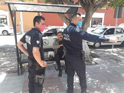 Policías supervisan cumplimiento de disposiciones ante covit 19