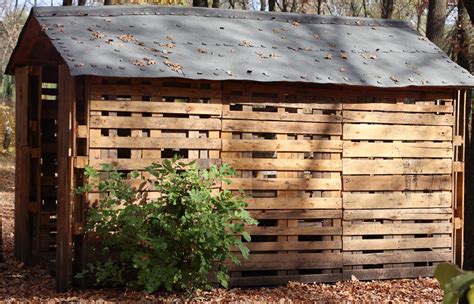 DIY Comment Fabriquer Une Cabane En Palette Les Trocheures