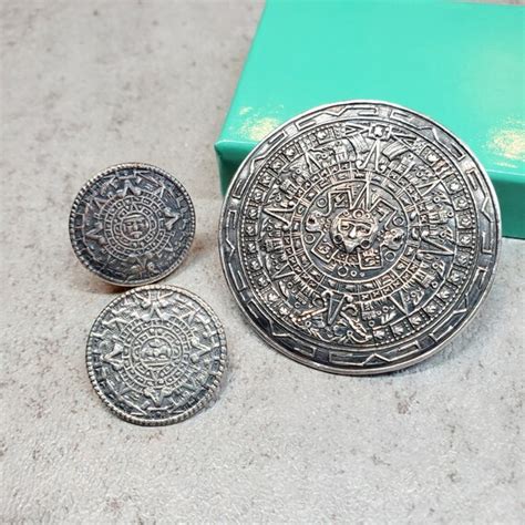 Vintage Sterling Silver Aztec Calendar Brooch And Cli Gem