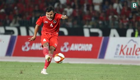 Foto Deretan Sanksi Afc Kepada 3 Pemain Dan 4 Ofisial Timnas Indonesia