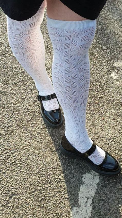 Pin By Beyourself Enjoylife On Sock And Sock Outfits White Knee High Socks Socks And Sandals