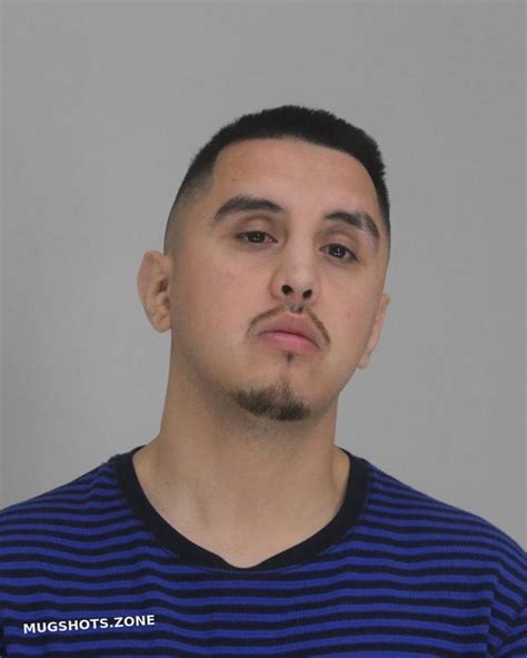 VELOZ ABRAHAM 09 28 2023 Dallas County Mugshots Zone