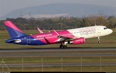 HA LYM Airbus A320 232 Wizz Air Max Hrusa JetPhotos