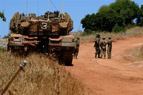 Idf Warns Lebanon Steps Up Defenses Amid Threat Of Imminent Hezbollah