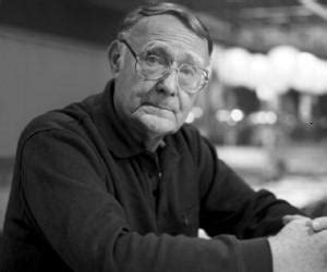 Ingvar Kamprad Biography - Facts, Childhood, Family Life & Achievements