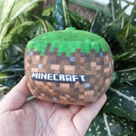 MINECRAFT Grass Block Mascot Plush Ball Chain, Hobbies & Toys, Toys ...