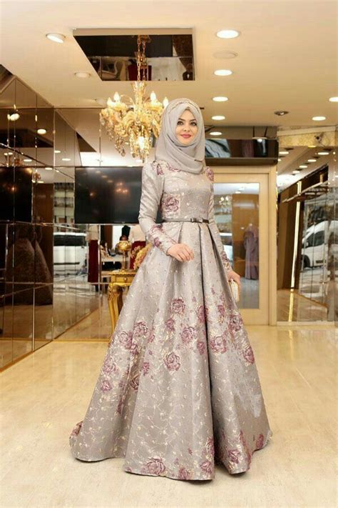 Pin By Secret Writer On Bridal Gawns Hijab Gown Muslim Fashion Dress