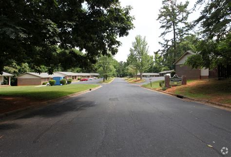 Coachwood Apartments Apartments In Hillsborough Nc