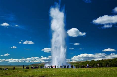 Strokkur Geyser — Iceland | RiTeMaiL