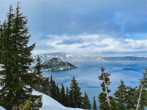 Oregon - Visiting Crater Lake National Park in Winter