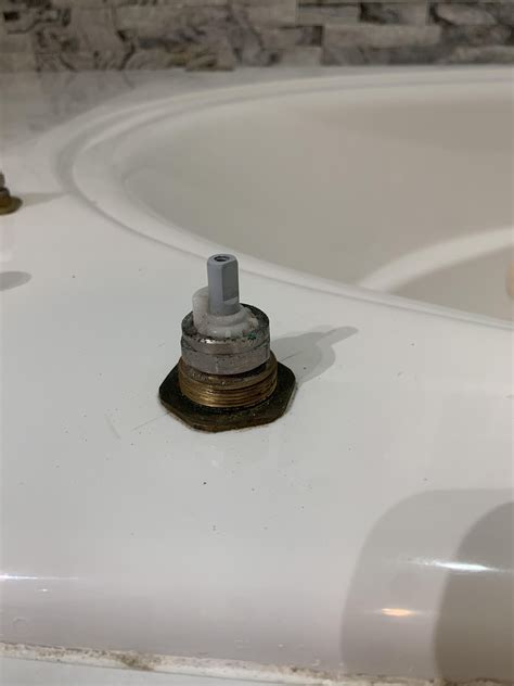 Jacuzzi Tub Faucet replacement : r/Plumbing