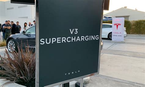 Tesla Supercharger V3 rollout will prioritize long-distance routes ...