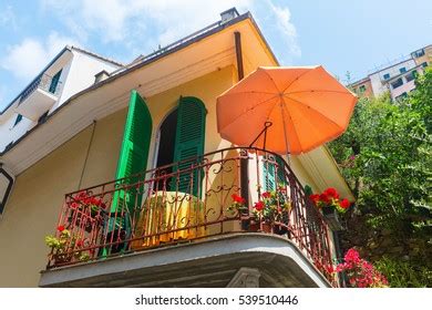 Mediterranean Style House Balcony Italian Town Stock Photo 539510446 ...