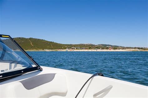 Passeios De Barco E Desportos N Uticos No Lago Alqueva Alentejo