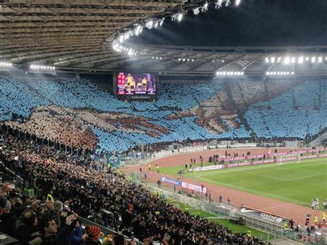 Ultras Della Lazio Antisistema Ma Sempre Il Dodicesimo Uomo In Campo