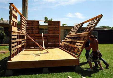 Construct Your Own House Tiny Pallet House Plans 99 Pallets