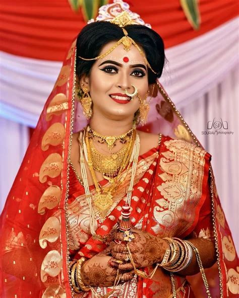 Pin By Debjani Seann On Bride Bride Beauty Bengali Bridal Makeup