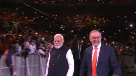 Tens of thousands flock to Modi rally in Sydney | news.com.au ...