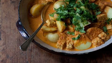 tempeh curry  cauliflower  potatoes