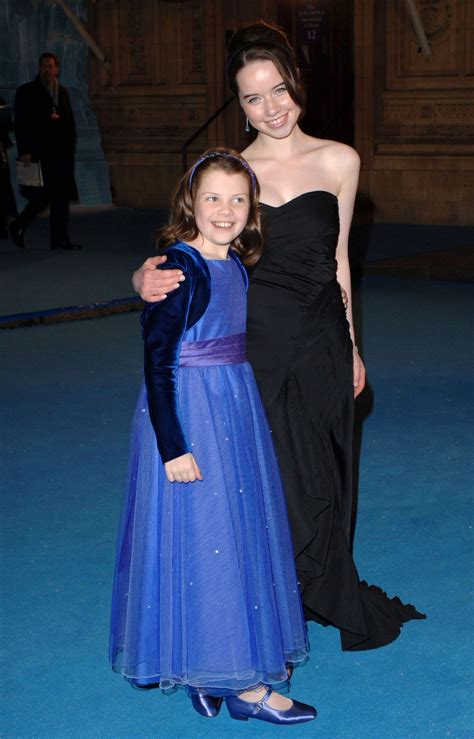 Anna Popplewell And Georgie Henley Anna Popplewell Photo 1459457