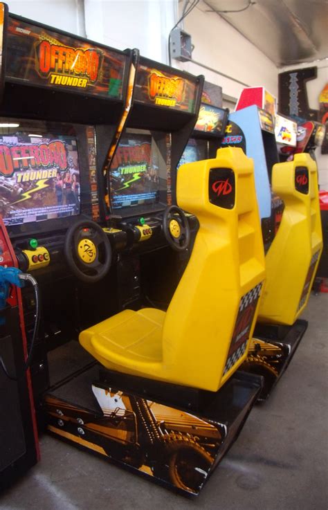 Off Road Thunder Arcade Game | Vintage Arcade Superstore