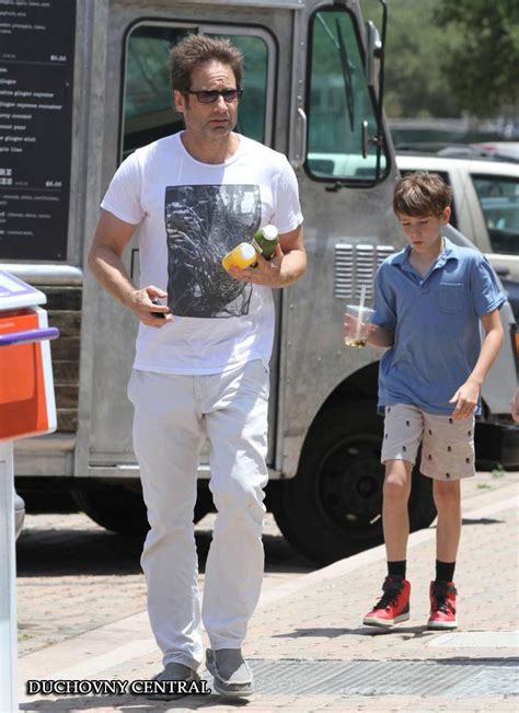 Duchovny Central David Duchovny And Son Miller Go For A Walk In Malibu