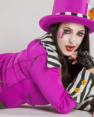 Angela White Borderlands Mad Moxxi Vr Cosplay X Cherry Nudes