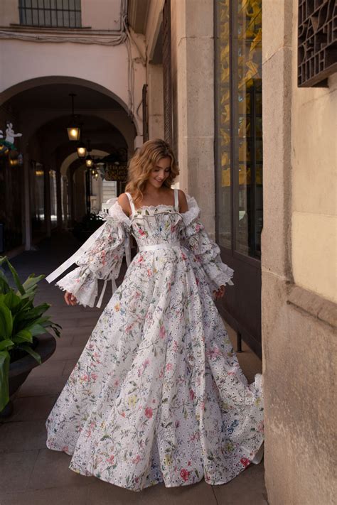 Дорогие элитные свадебные платья в Воронеже - Мэри Трюфель