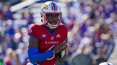 Kansas Quarterback Jalon Daniels To Start Vs Missouri State Wichita