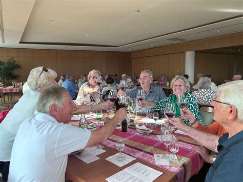 Weinprobe In Hagnau Am Bodensee VORARLBERG 50plus