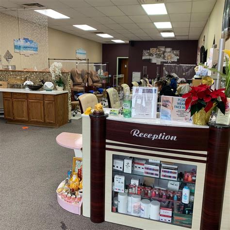 USA Nails Farmington