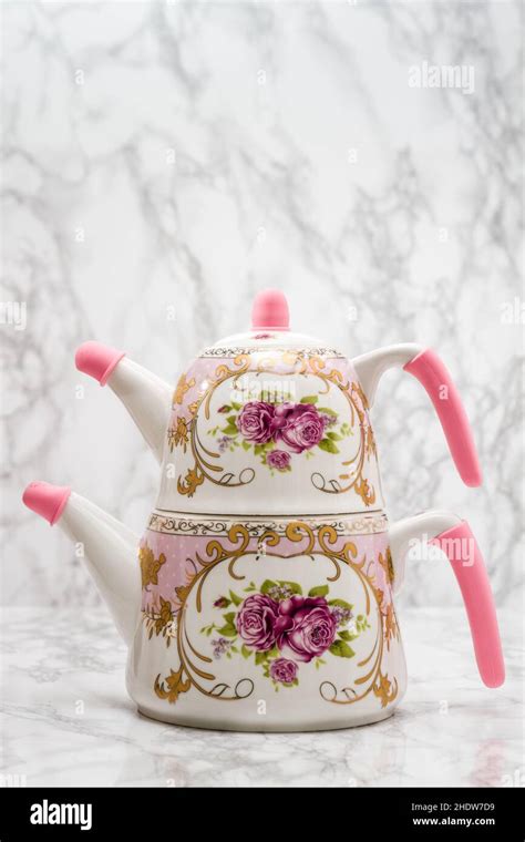 Teapot Patterns Hi Res Stock Photography And Images Alamy