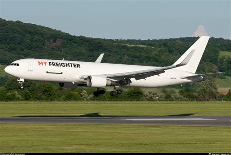 Uk My Freighter Boeing Ber Bcf Wl Photo By Gerhard Zant