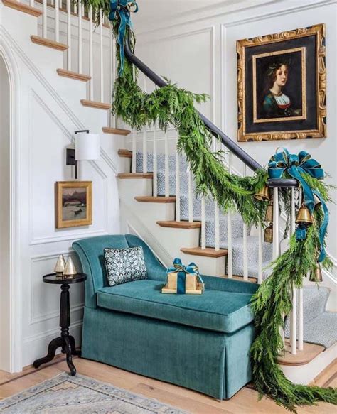 10 Stunning Ways to Make Your Staircase Sparkle this Christmas ...