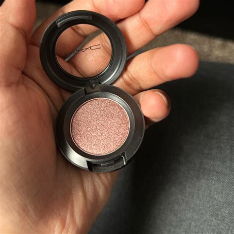 Mac Eyeshadow Pigment In Nude Model Depop