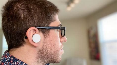 Surface Earbuds Review Microsofts True Wireless Earbuds Emphasize