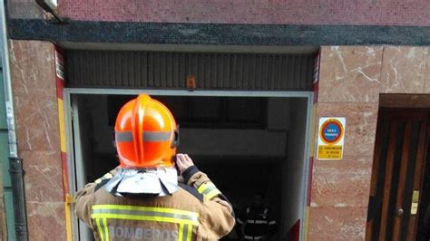 Fallece Una Mujer Al Precipitarse A Un Patio En La Calle Samuel S Nchez