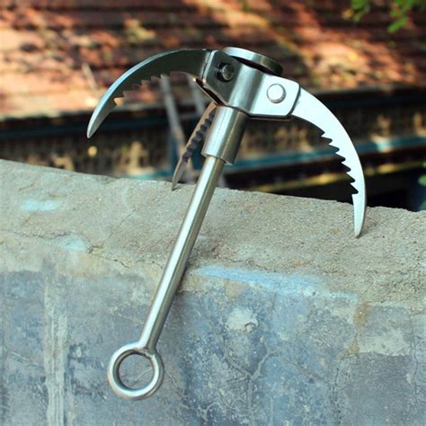 3 Claws Stainless Steel Folding Outdoor Climbing Carabiner Grappling